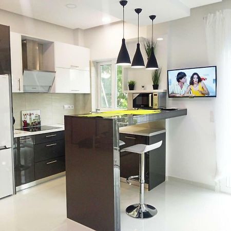 Luxury Apartment Next To The Sea Beach Athènes Extérieur photo