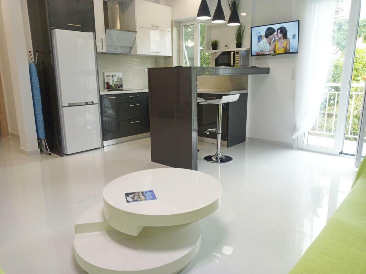 Luxury Apartment Next To The Sea Beach Athènes Extérieur photo